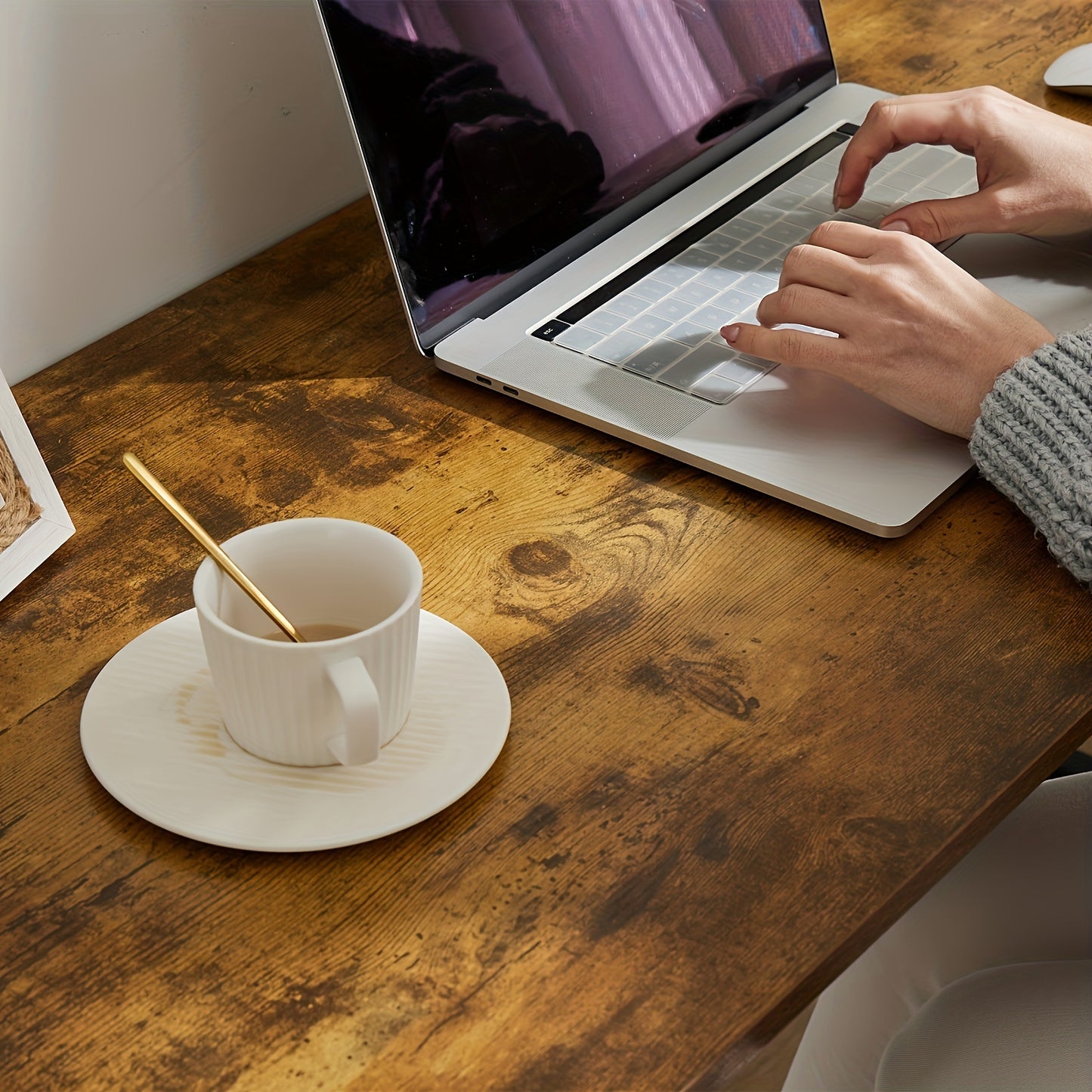 Small Computer Office Desk